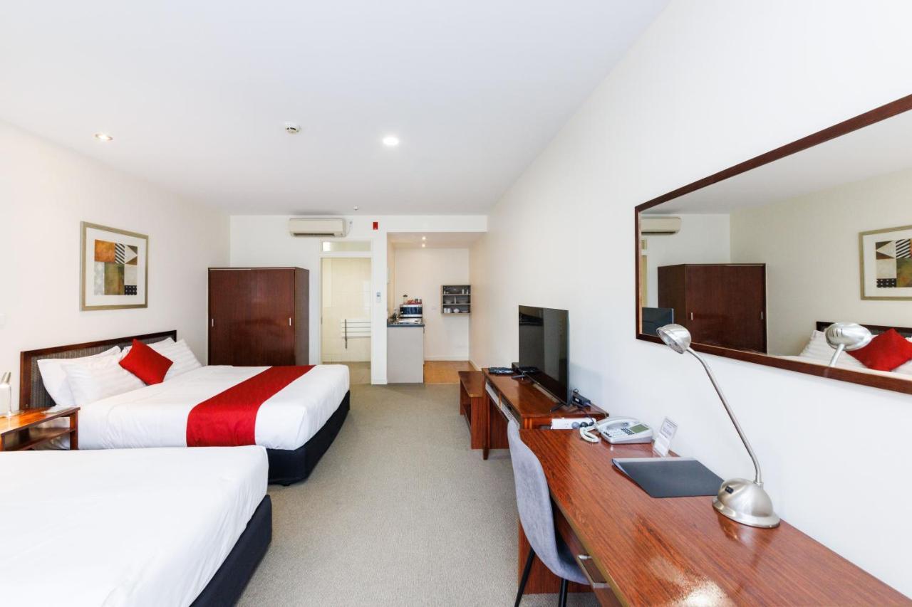 Fitzherbert Regency Motor Lodge Palmerston North Buitenkant foto