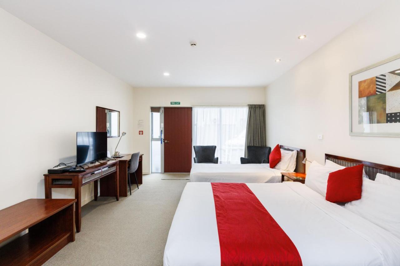 Fitzherbert Regency Motor Lodge Palmerston North Buitenkant foto