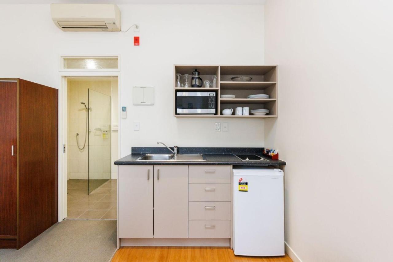Fitzherbert Regency Motor Lodge Palmerston North Buitenkant foto