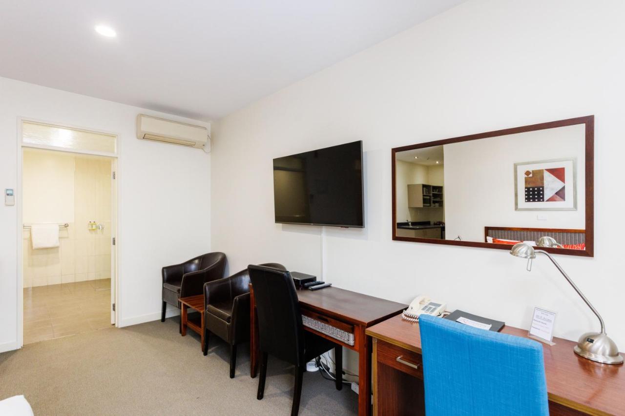 Fitzherbert Regency Motor Lodge Palmerston North Buitenkant foto