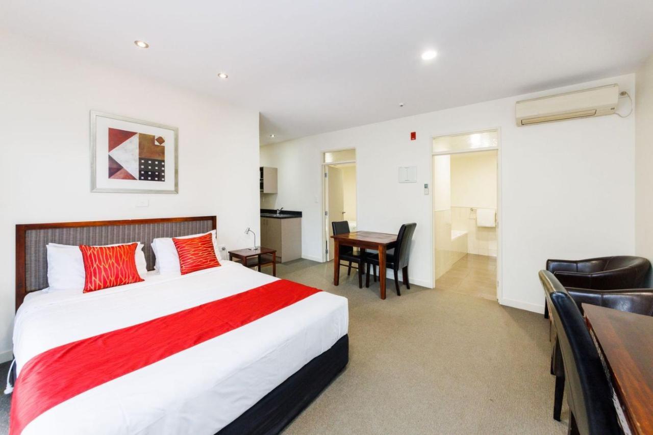 Fitzherbert Regency Motor Lodge Palmerston North Buitenkant foto